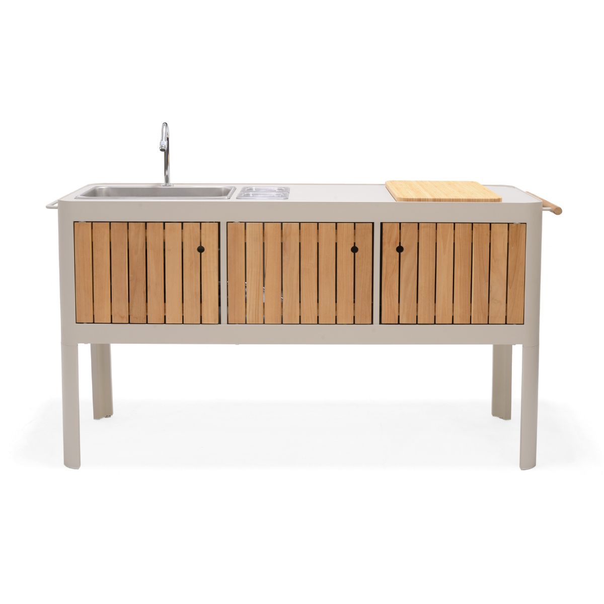 Portals Light Outdoor Kitchen
