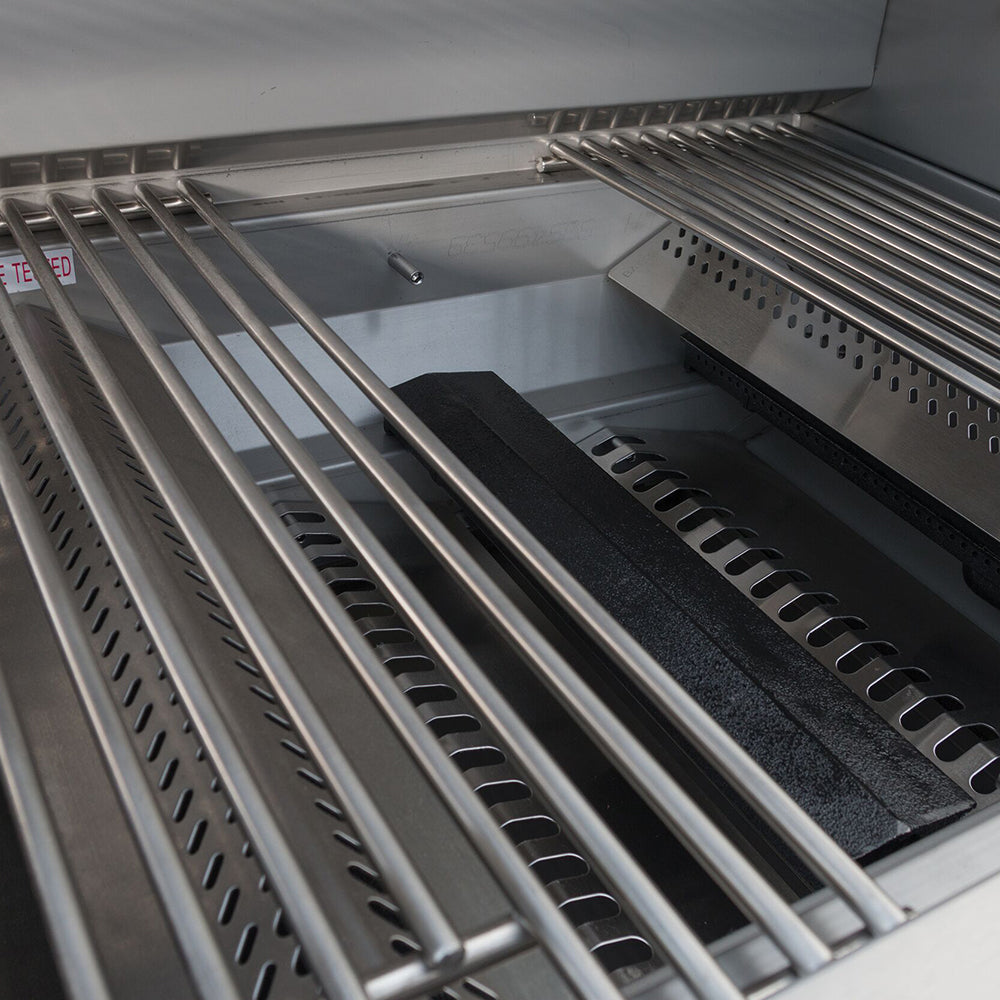 Bull Angus 30-Inch 4-Burner Built-In Gas Grill with Infrared Rotisserie