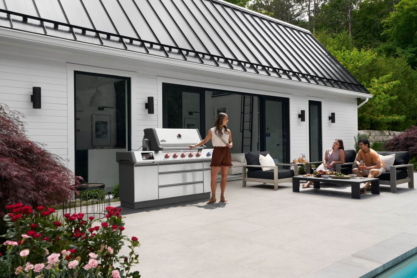 Napoleon Prestige PRO 665 Elite Smart Gas Grill with Infrared Burners & Electric Smoker Box