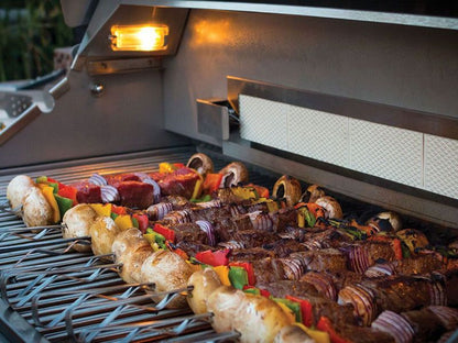 Bull Angus 30-Inch 4-Burner Built-In Gas Grill with Infrared Rotisserie